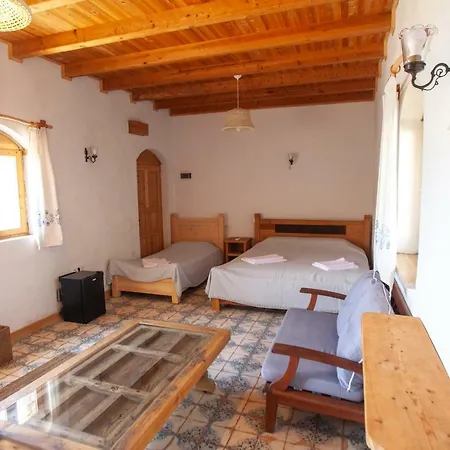 Kargilos &