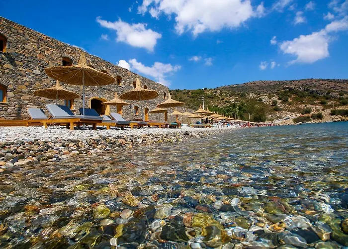 Otel Kargilos & 3*